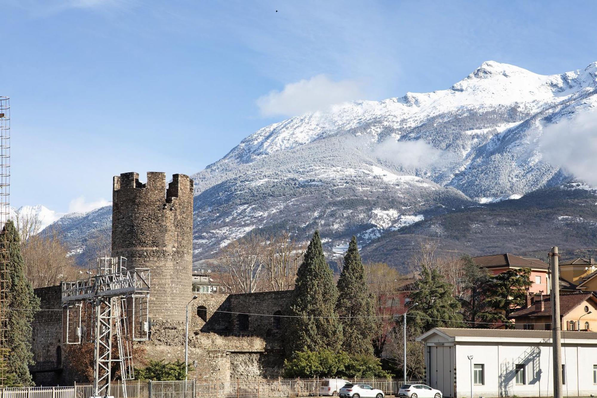 Alpen Pila Residence Loft 2 Aosta Dış mekan fotoğraf